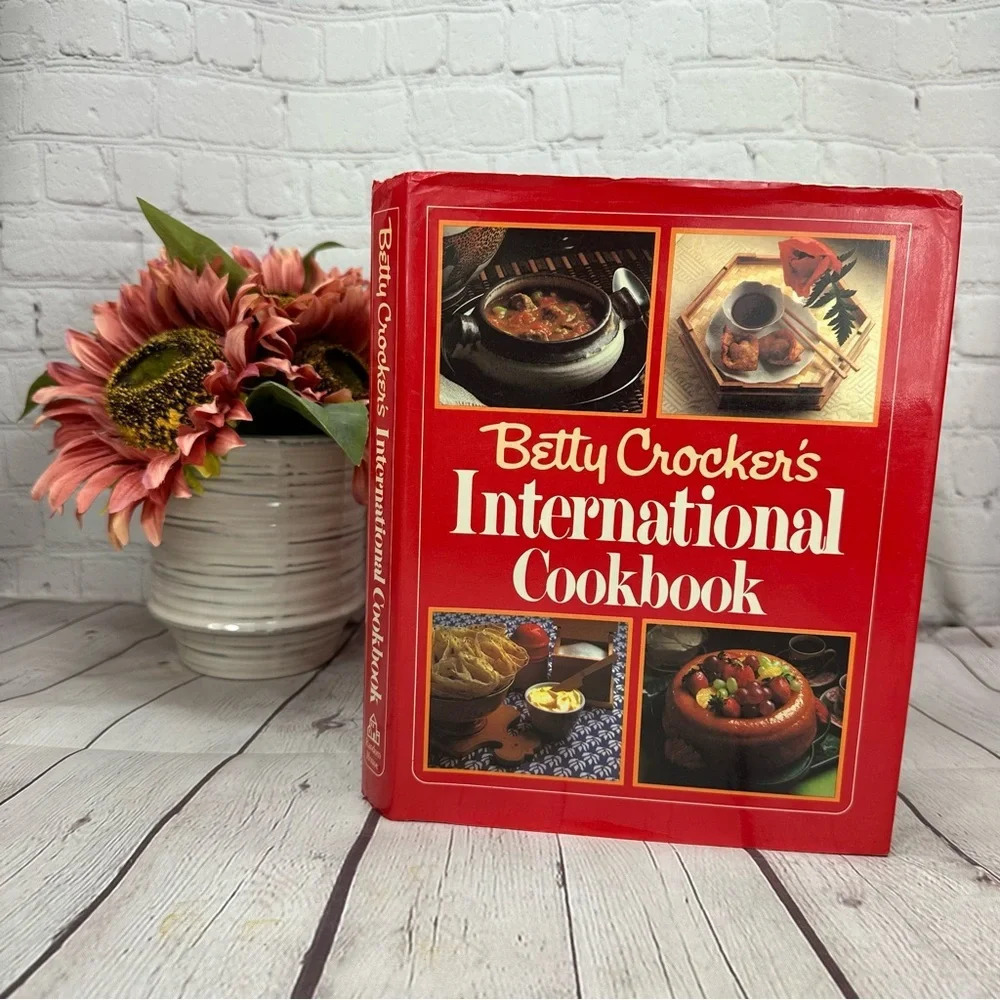 vintage 1980 betty crocker's international cookbook hobby homemade